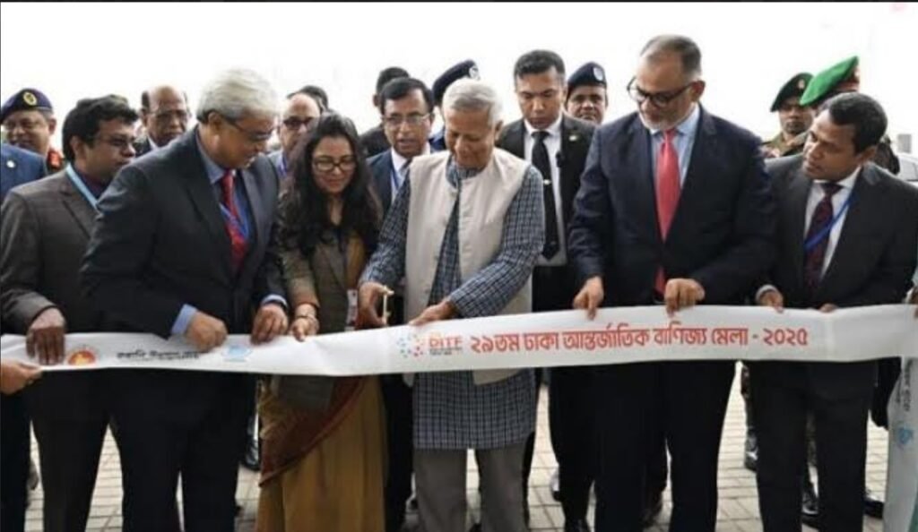 Hello Bangla News | উপজেলার সেরা উদ্ভাবন আনতে পারলেই সেটা হবে প্রকৃত আন্তর্জাতিক বাণিজ্য মেলা: প্রধান উপদেষ্টা আগামীতে বাণিজ্য মেলা হবে দেশ